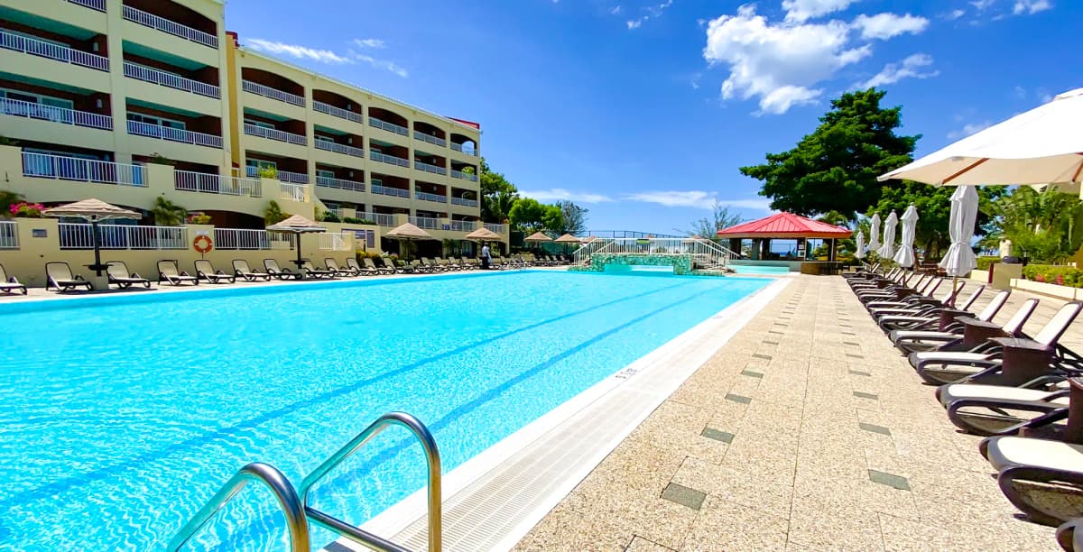 Simpson Bay Resort Photo 18